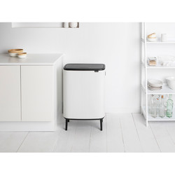 BRABANTIA - BO WHITE HI DOKUNMATİK ÇÖP KUTUSU 60L (1)