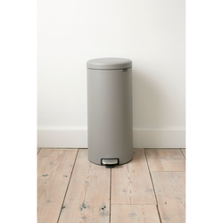 BRABANTIA - NEWICON MINERAL CONCRETE GREY PEDALLI ÇÖP KUTUSU 30L (1)